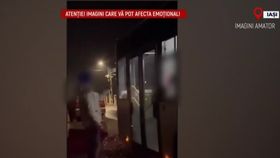 VIDEO Scandal monstru într-un autobuz din Iași! Șoferul s-a luat la bătaie cu un tânăr de 16 ani, găsit fără bilet